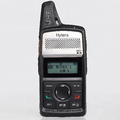 주문 IPX4 방수성 휴대용 라디오 워키 토키 통신 및 주파수 범위 430-470 MHz 온라인 제품