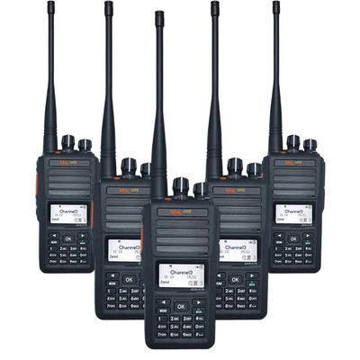 주문 Motorola Vitex EVX-C79 Two-way Radio with IPX-8 Waterproof 5W Output Power and 3-5KM Talk Range 온라인 제품