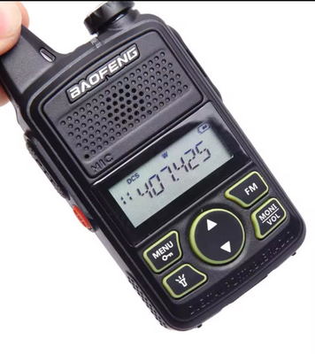 Bf-T1 2W 2km 5km 범위 USB 재충전 가능한 소형 휴대용 바오펜 워키 토키 레스토랑용