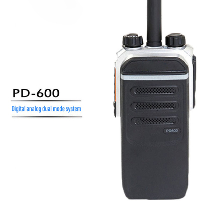 PD600 IP67 방수 방 먼지 풍부한 응용 디지털 아날로그 워키 토키