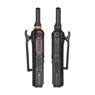 INRICO T640A POC 장거리 쌍방향 라디오 15 시간 대화 시간 DMR 모드 POC 장거리 쌍방향 라디오 IP54 등급